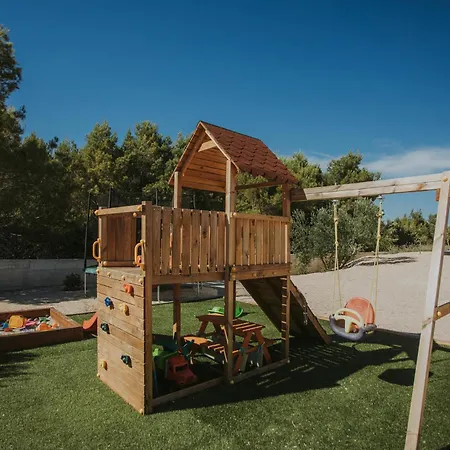 度假居 Ema Nika 沃迪切