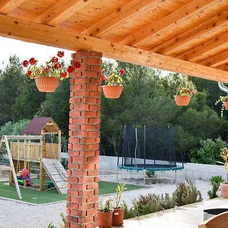 Ema Nika Holiday home