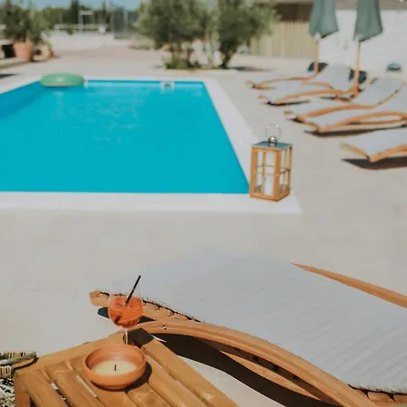 Holiday home Ema Nika