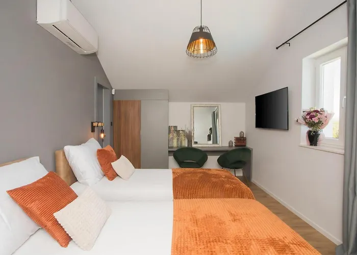 Tatil Evi Ema Nika Vodice